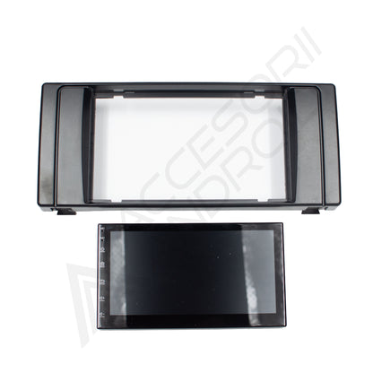 Ramă Adaptoare BMW E39, X5 (1999-2005) compatibilă cu Navigație Android de 7" Inch
