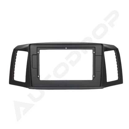 Ramă adaptoare Jeep Grand Cherokee 2004-2007 - navigație Android 10.1″, montaj dedicat